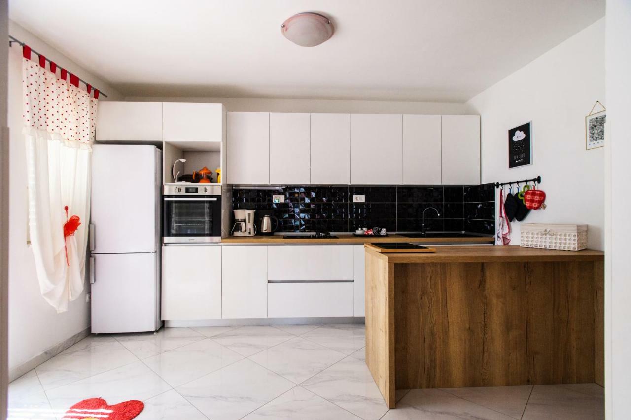 Great View Apartment Sutivan Exterior foto